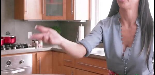  Big Ass Brunette Melissa Lynn Punded In The Kitchen